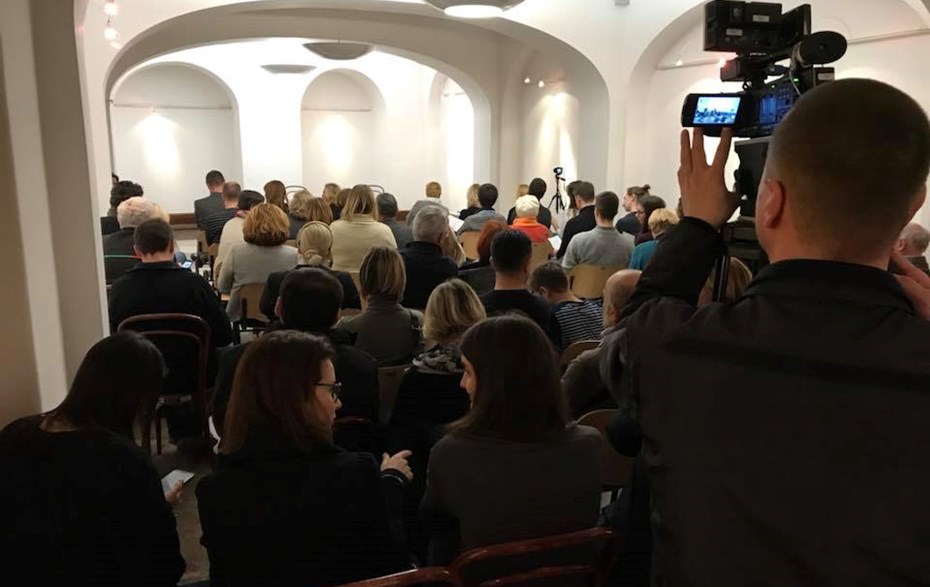 MNOGOBROJNA PUBLIKA NA JOŠ JEDNOM KONCERTU GLAZBENIH VEČERI